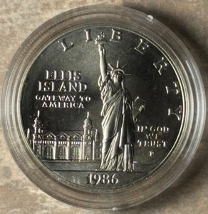 1986-P Ellis Island Commemorative Silver Dollar in Capsule - Picture 1 of 2