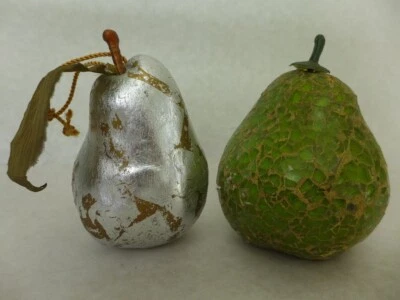 Lote Mixto de 2 Vasos de Fruta de Pera Pesada Mosaico y Resina de Plata (?) Decoración del hogar Foto 1 de 4