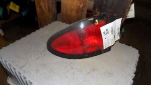Driver Tail Light 4 Door Quarter Panel Mounted Fits 00-02 SUNFIRE 60547