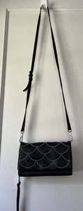 Aimee Kestenberg Leather Crossbody Bag Purse Wallet Black - Picture 1 of 14