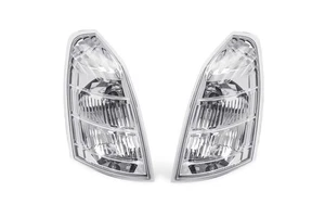 Front Indicators Set For Nissan X-Trail 01-07 Repeaters Pair Driver Passenger - Picture 1 of 12