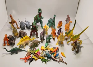 Konvolut verschiedene Kunststoff Dinosaurier Figuren - Bild 1 von 7