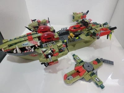 "READ" LEGO LEGENDS OF CHIMA: Cragger's Command Ship (70006) Incomplete Minifig - Image 1 of 4