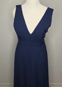 Maxi abito Fame and Partners blu navy scollo a V taglio laterale taglia 8 nuovo con etichette abito formale - Foto 1 di 8