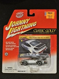 Johnny Lightning 1982 Porsche 911 930 Turbo silver Classic Gold - Picture 1 of 2