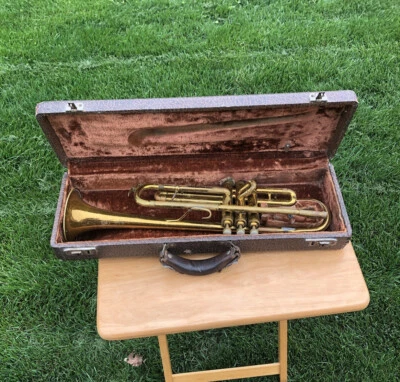 + Trompeta Estándar Americana De Colección - King Craftsmen Serie 42666 Foto 1 de 4