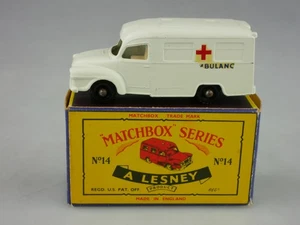 14c Lomas Ambulance - 31738 Matchbox Regular Wheels - Picture 1 of 9