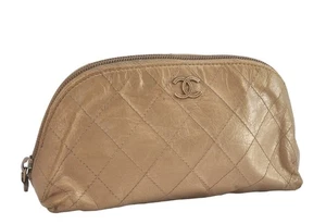 Authentic CHANEL Vintage Matelasse Caviar Skin Pouch Purse CC Logo Gold 8876M - Picture 1 of 10