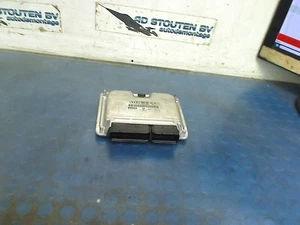 ECU Audi A4 Cabriolet (B6) Cabrio 2.5 TDI 24V (BFC) 2003 8E0907401Q - Foto 1 di 4