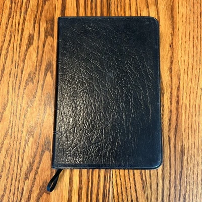 Zondervan Holy Bible with Concordance Revised Standard Version Calfskin Nice Foto 1 de 4