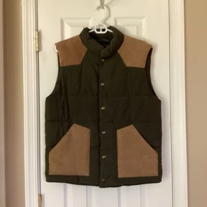 Banana Republic Men's Puffer Vest Olive Green/Suede Size Small. Preowned - Picture 1 of 4