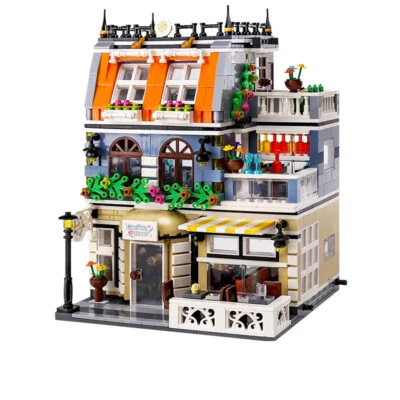 Garden Hotel Building Kit (1316 Pieces) Blocks Architecture City Street  - Image 1 of 3