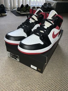 Nike Air Jordan 1 Mid US 10 UK 9 WHITE/GYM RED-BLACK 554724 122 - Picture 1 of 10
