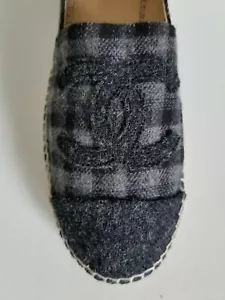 SCARPE CHA N E L ICONIC RARE CC LOGO TWEED A QUADRI IN FLANELLA EU 40 I LOVE - Foto 1 di 9