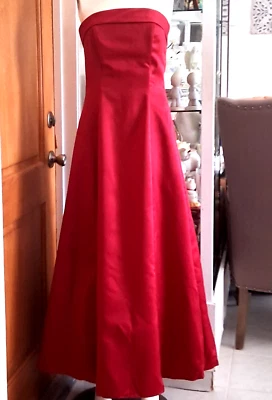 Urban Girl Nites-Women Red Strapless Long Gown Wedding Prom Dress 5/6 Original💕 - Image 1 of 4