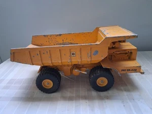 ERTL International Harvester Pay Hauler Hydraulic Diecast 1/25 Dump Truck - Picture 1 of 12