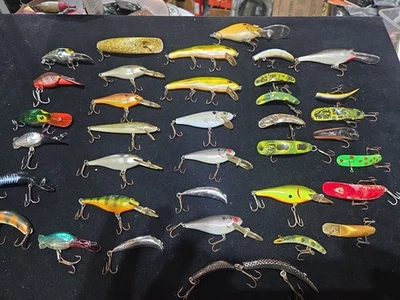 Lote de várias iscas de pesca Kwikfish Jenson Rapala algodão Cordell Heddon. 37 iscas - Imagem 1 de 4