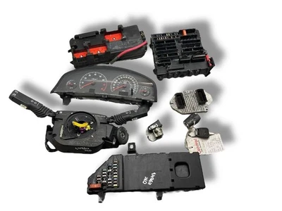 Opel Vectra C 2003 gasolina juego completo unidad de control del motor cerradura de encendido MDV81253 - Imagen 1 de 4