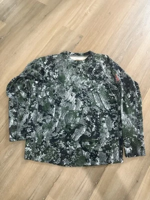 Sitka Gear Lightweight Camo Crew Optifade Long Sleeve Men’s Size L - Image 1 of 4