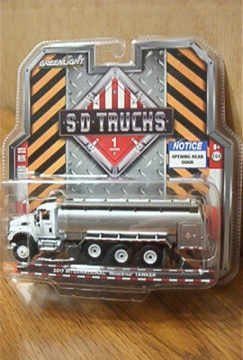 Greenlight 2017 SD Trucks International WorkStar Tanker 1:64 Scl Diecast #45010 Foto 1 de 3
