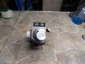 04-09 2004-2009 TOYOTA PRIUS AUTOMATIC FLOOR SHIFTER ASSEMBLY OEM - Picture 1 of 7