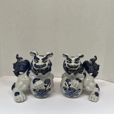 "Par de colección firmado Kutani azul blanco porcelana Foo Dogs Temple Lions 7""" Foto 1 de 4