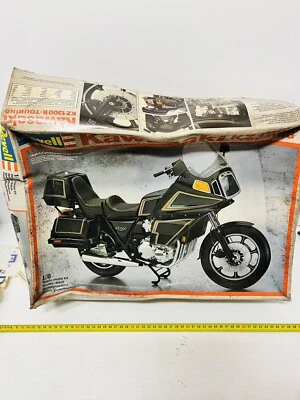 REVELL KAWASAKI KZ 1300 B TOURING VINTAGE KIT DI MONTAGGIO NEW!! 1:8 - Immagine 1 di 4