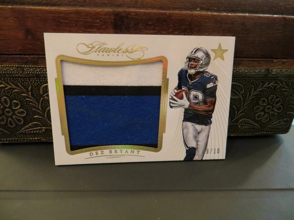 Panini Flawless Gold Game Worn Jersey Cowboys Dez Bryant 09/10   2015 - Image 1 of 4