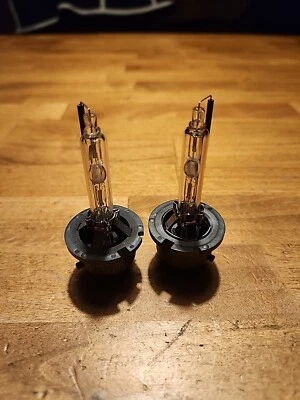 2 x  Xenon PHILIPS D2S 4300K 85122 85V 35W AUDI BMW VW  - Image 1 of 4