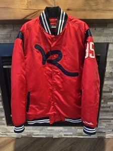 Rara giacca vintage anni 90 Rocawear Varsity "95" "la Familia" 2xl rosso bianco blu - Foto 1 di 10