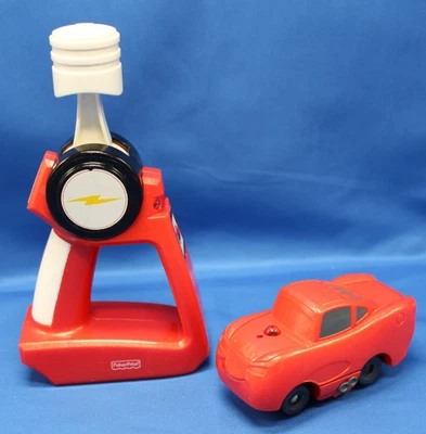 GEO TRAX Disney/Pixar Cars 2 Lightning McQueen Remote TESTED & - Read - Image 1 of 4