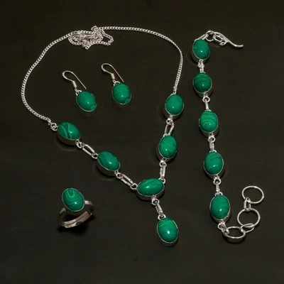 Set di gioielli fatti a mano in argento 925 con pietre preziose in malachite - Immagine 1 di 4
