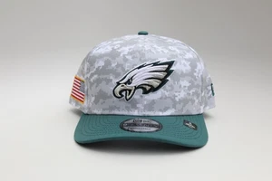 Philadelphia Eagles Salute to Service 2025 New Era 9Seventy Camo NFL Barkley - Foto 1 di 5