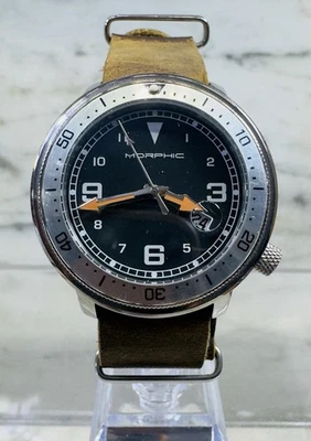 Reloj de cuarzo Morphic para hombre esfera negra fecha correa de cuero 41 mm Foto 1 de 4