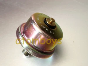 OEM TOYOTA COROLLA CAMRY LAND CRUISER 4RUNNER CELICA ENGINE OIL PRESSURE SWITCH - Picture 1 of 6