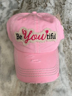 Gorra de béisbol rosa envejecida con monograma BeYoutiful #mamá #día de la madre Foto 1 de 3