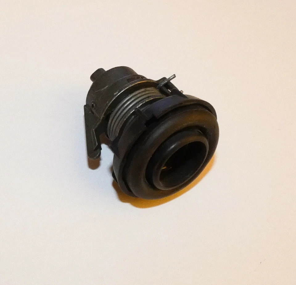 FIAT PUNTO MK1 (1993 - 1999)/ PULSANTE COFANO POSTERIORE/ REAR BONNET HANDLE - Image 1 of 1