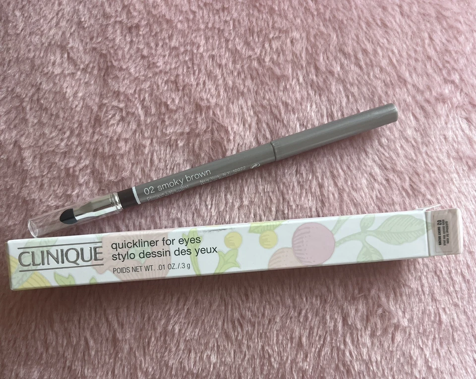 Clinique ~ Quickliner for Eyes 02 marrón ahumado ~ 0,01 Foto 1 de 1