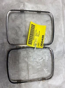 1991 JEEP WRANGLER YJ 2 Head Light Lamp Retainer Trim Ring Pair Left and Right - Picture 1 of 14