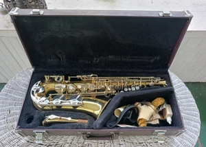 ~Vintage Yamaha YAS-23 Alto Saxophone with case and mouthpiece Made in Japan~ - Picture 1 of 15