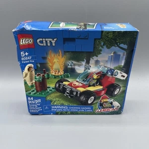 Lego City 60247 Forest Fire - Picture 1 of 4