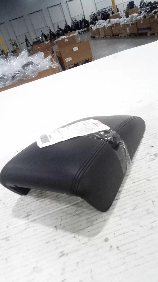 2015 INFINITI Q40 Center Console Gray LID OEM Used 84000 Miles NJ25-21735 - Изображение 1 из 3