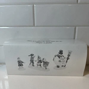 Dept 56 Snow Village He Led Them Down The Streets Of Town 54927 New In Box - Picture 1 of 5