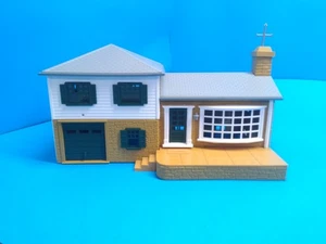 Spur O Plasticville Split Level Haus - Bild 1 von 6