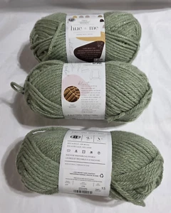 (3er Pack) Lion Brand Garn 617-171X zwei Stäbe: Hue + Me Chunky Artischocke - Bild 1 von 1