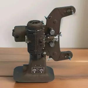 Proiettore Bell and Howell vintage anni '30 8MM Filmo Master 400 design 122 modello G - Foto 1 di 8