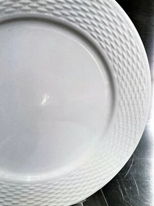 Two 10.5" White Capri Basketweave Tabletops Gallery DINNER PLATES - Picture 1 of 1
