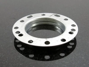 Crowder's Steering Wheel Horn Button Retainer Ring for MOMO / NRG without ridge - Bild 1 von 7