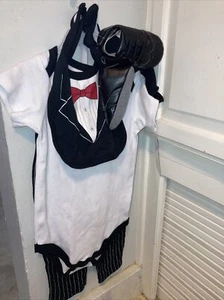 Little Treasure Clothing Set, 5-Piece, Perfect Gentleman Tuxedo 9-12m Pin Stripe - Picture 1 of 11
