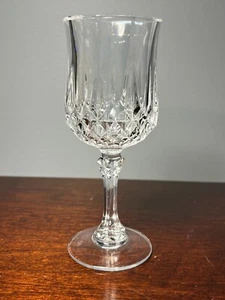 (1) Cristal D’Arques LONGCHAMP Crystal White Wine Glasses 6.25"H x 2.25"D - Picture 1 of 3